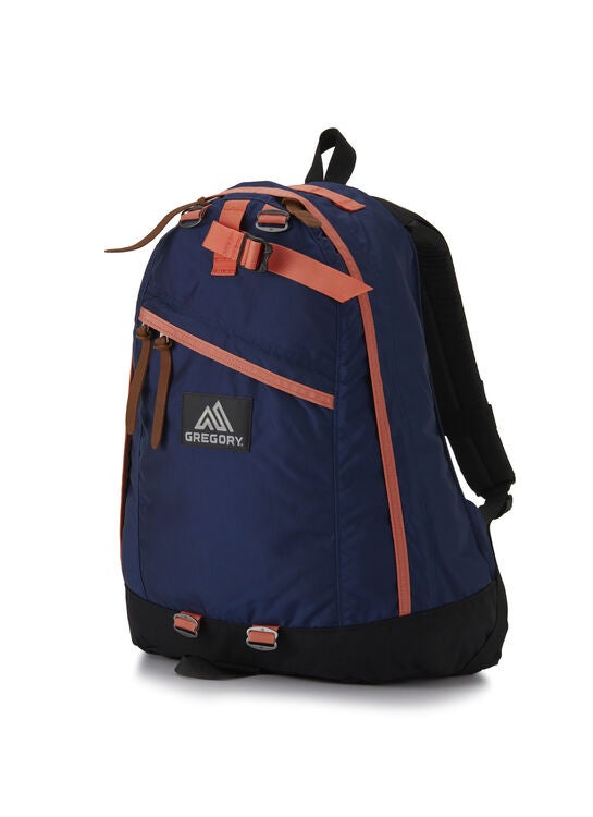 CLASSIC DAY 데이팩 백팩