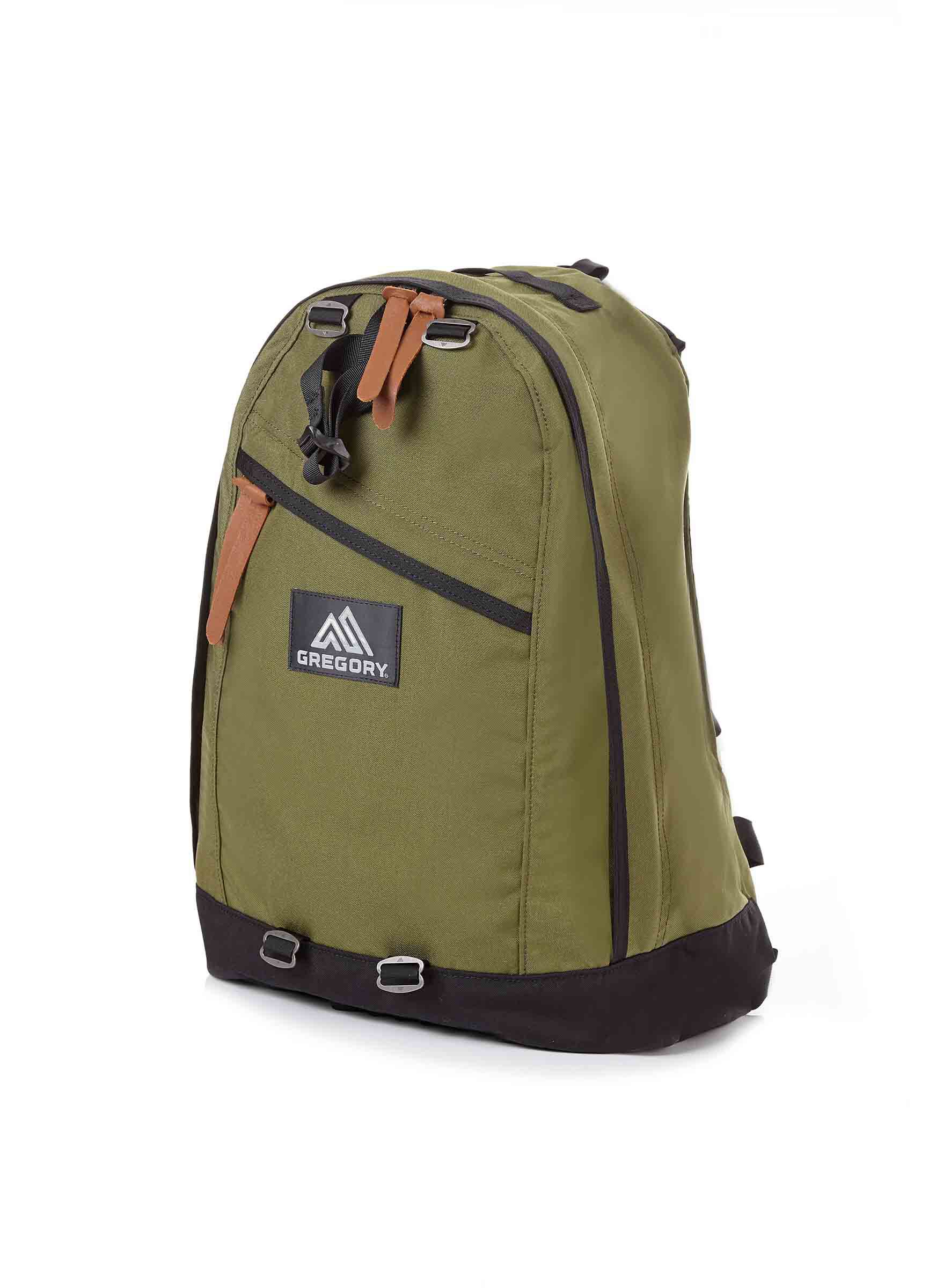 CLASSIC DAY 데이팩 백팩