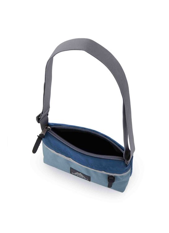 CLASSIC BAGS 엔벨롭 숄더 크로스백