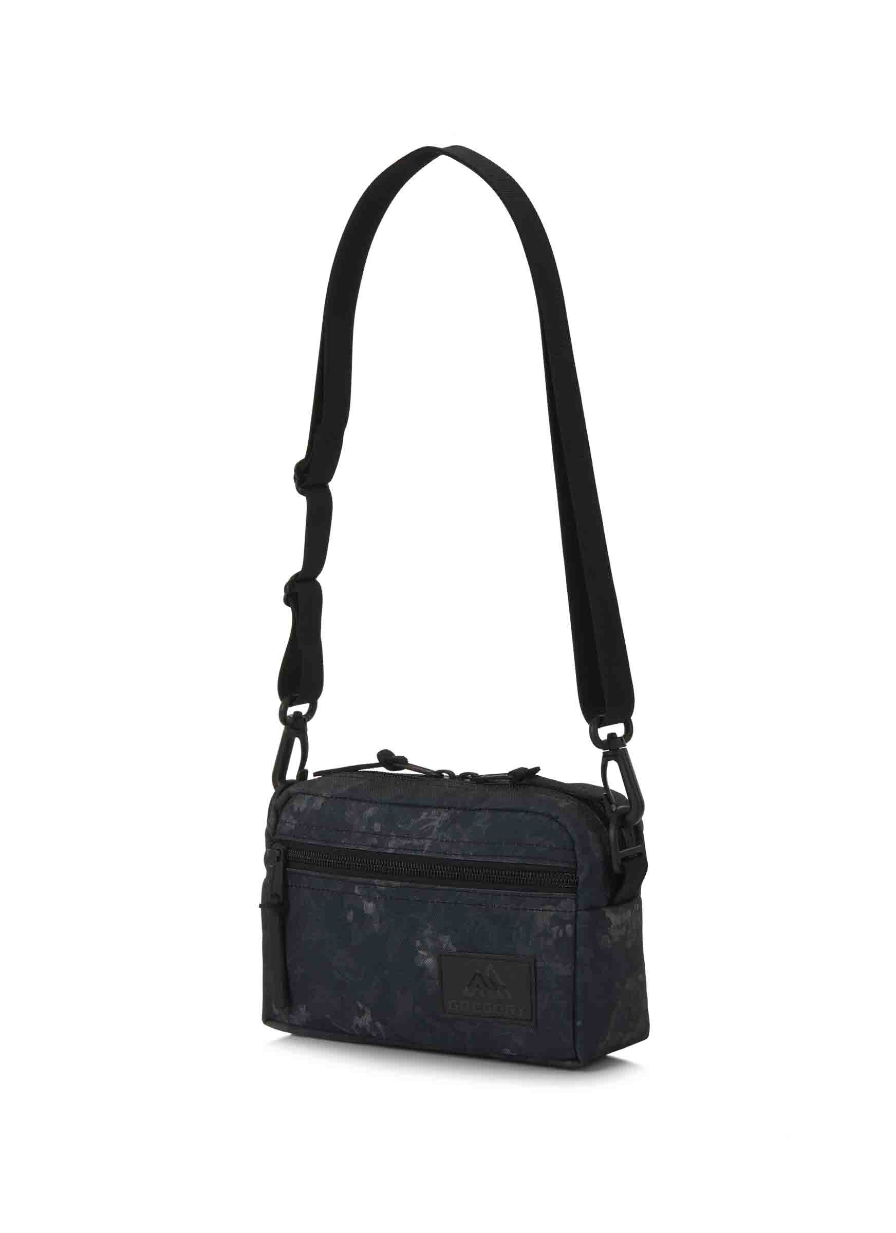 CLASSIC BAGS 패디드 숄더 파우치 S 크로스백