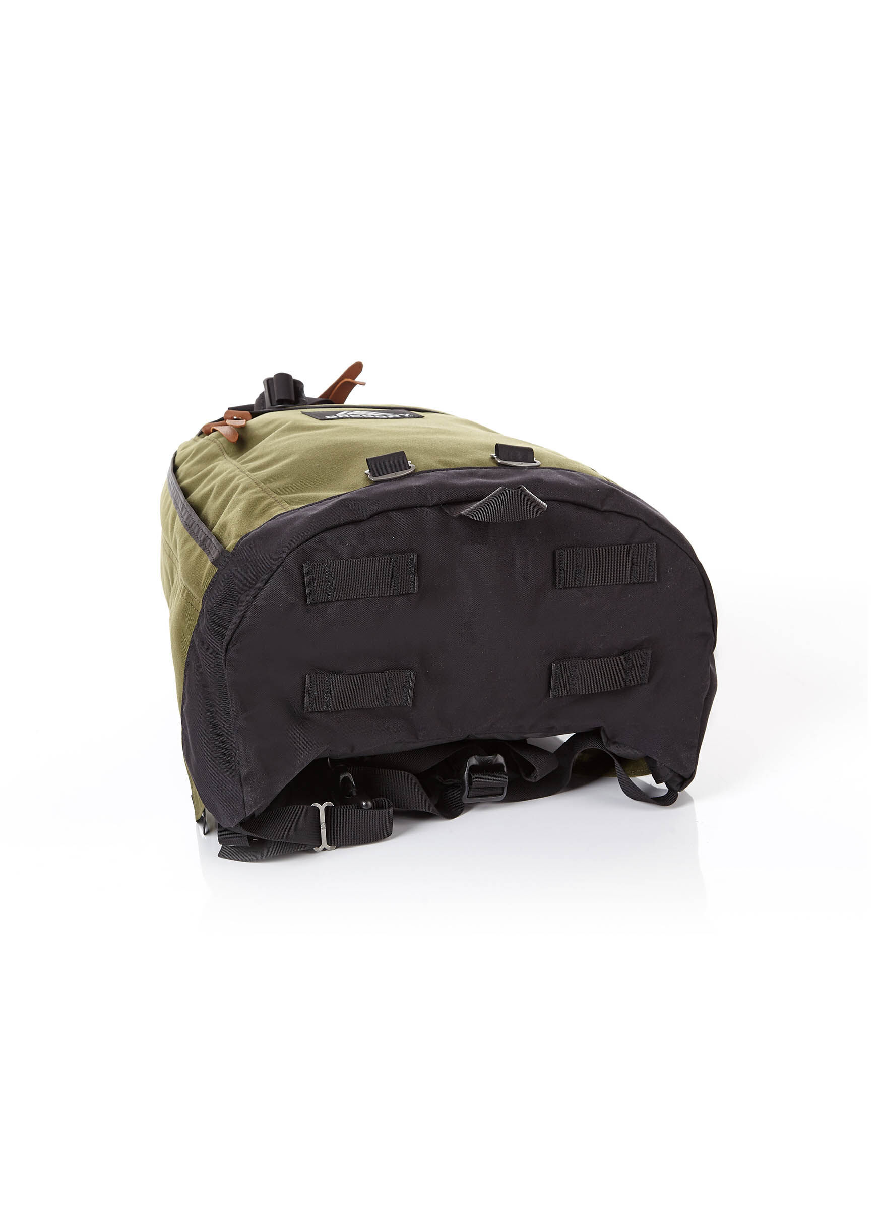 CLASSIC DAY 데이팩 백팩