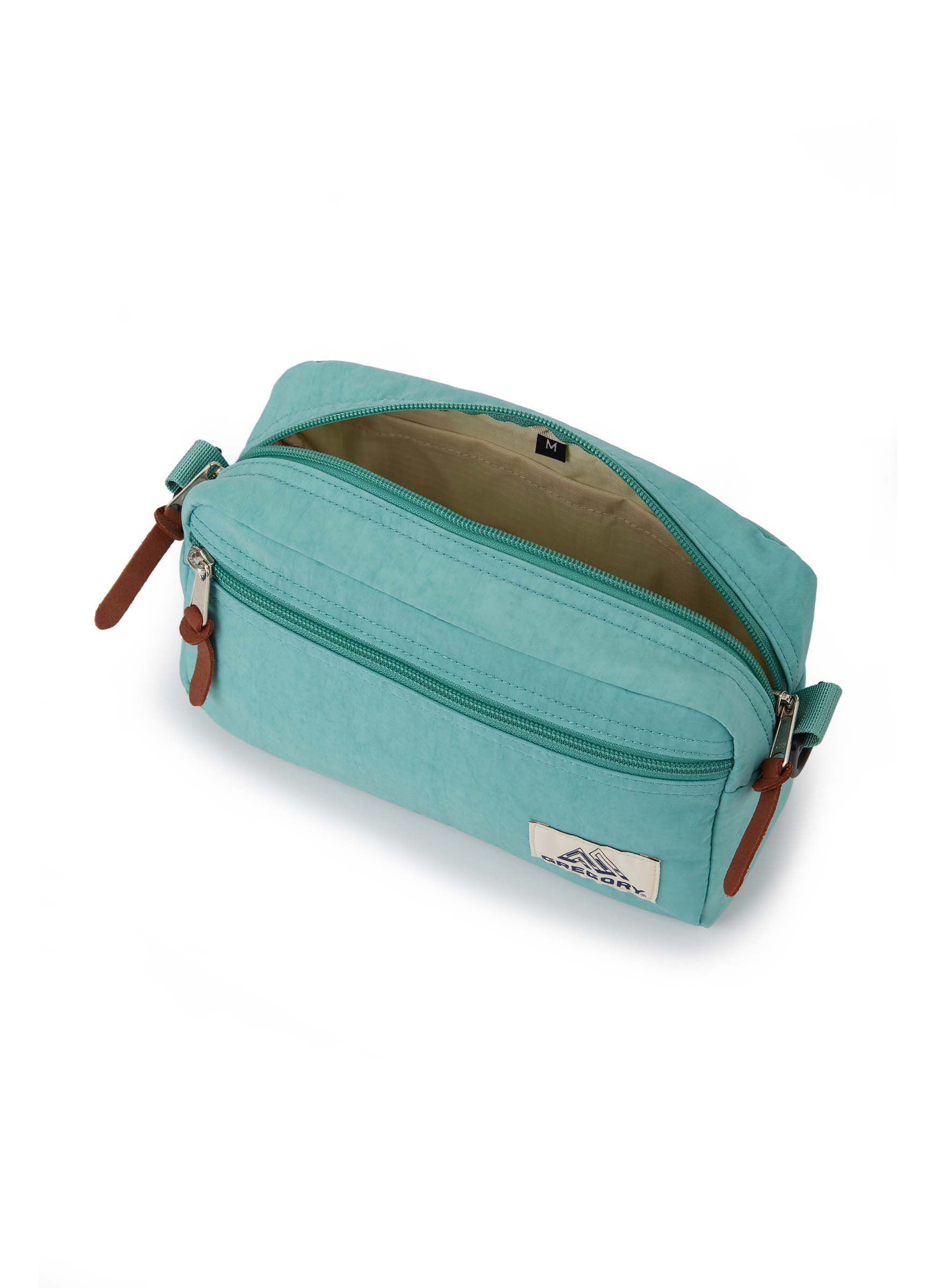 CLASSIC BAGS 패디드 숄더 파우치 M 크로스백