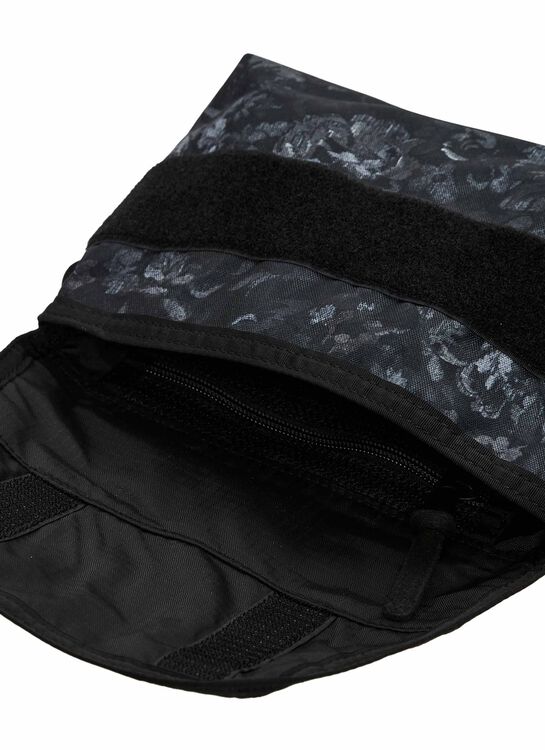 CLASSIC BAGS 티니 메신저 크로스백