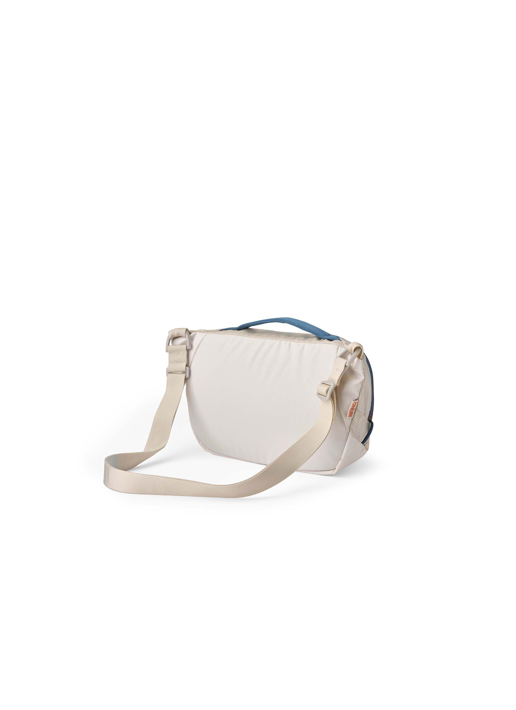 ESSENTIAL HIKING 나노 숄더백