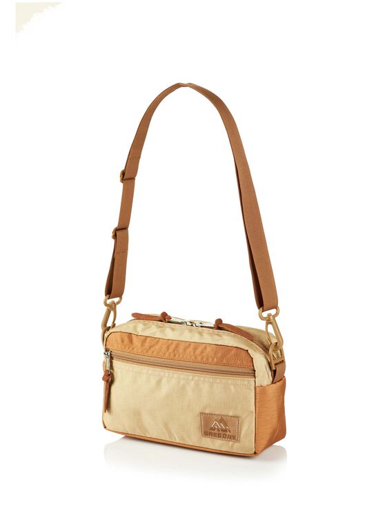 CLASSIC BAGS 패디드 숄더 파우치 M 크로스백