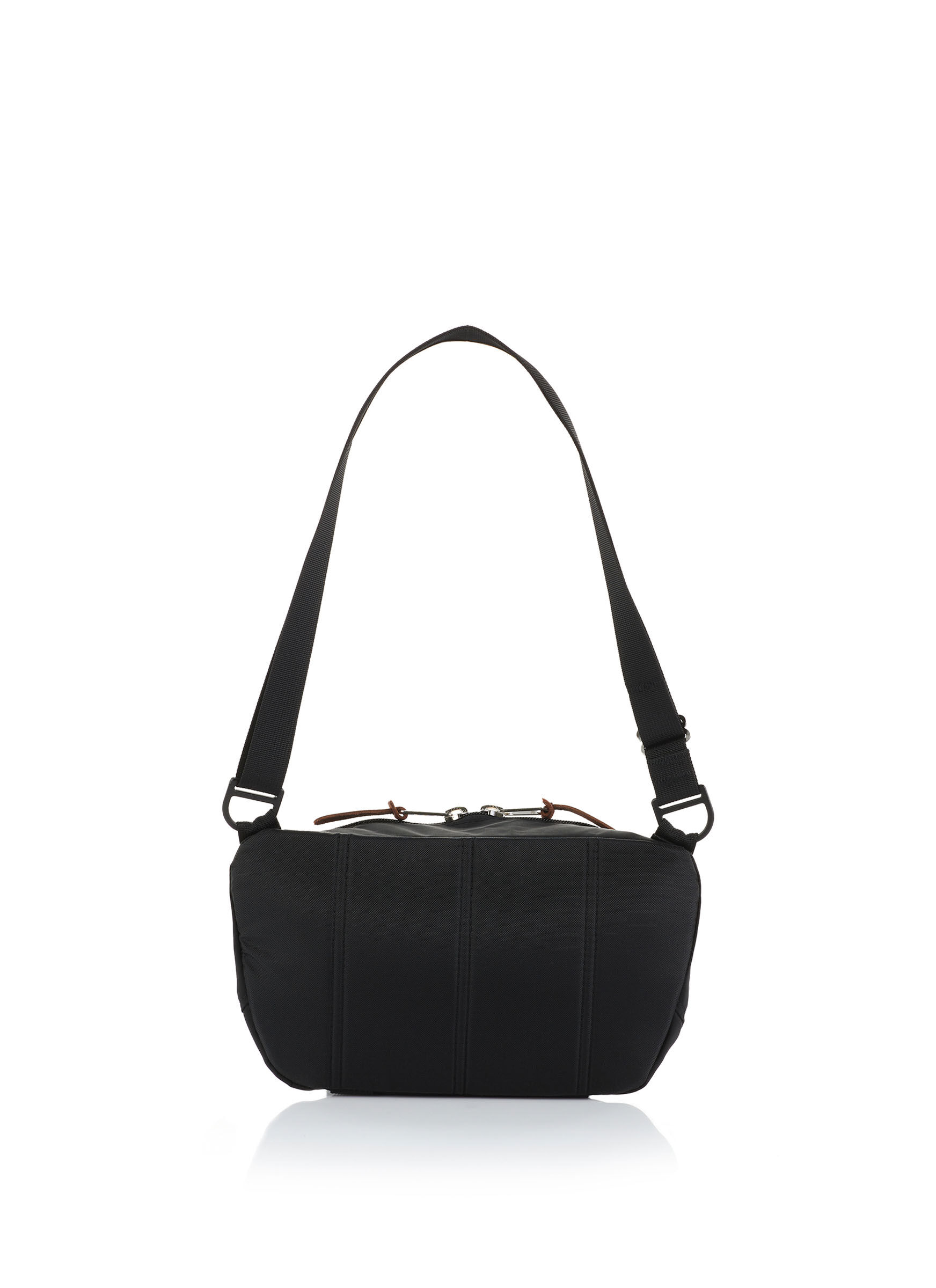 CLASSIC BAGS 트랜스퍼 M2 크로스백