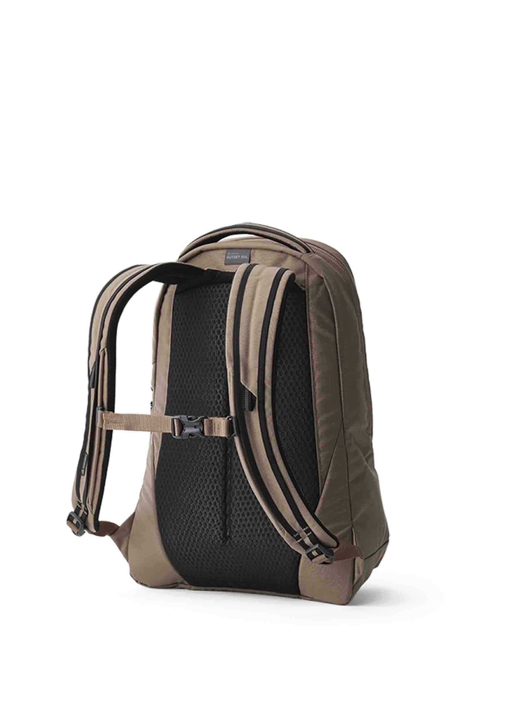 OUTDOOR LIFESTYLE 아웃셋 20 백팩