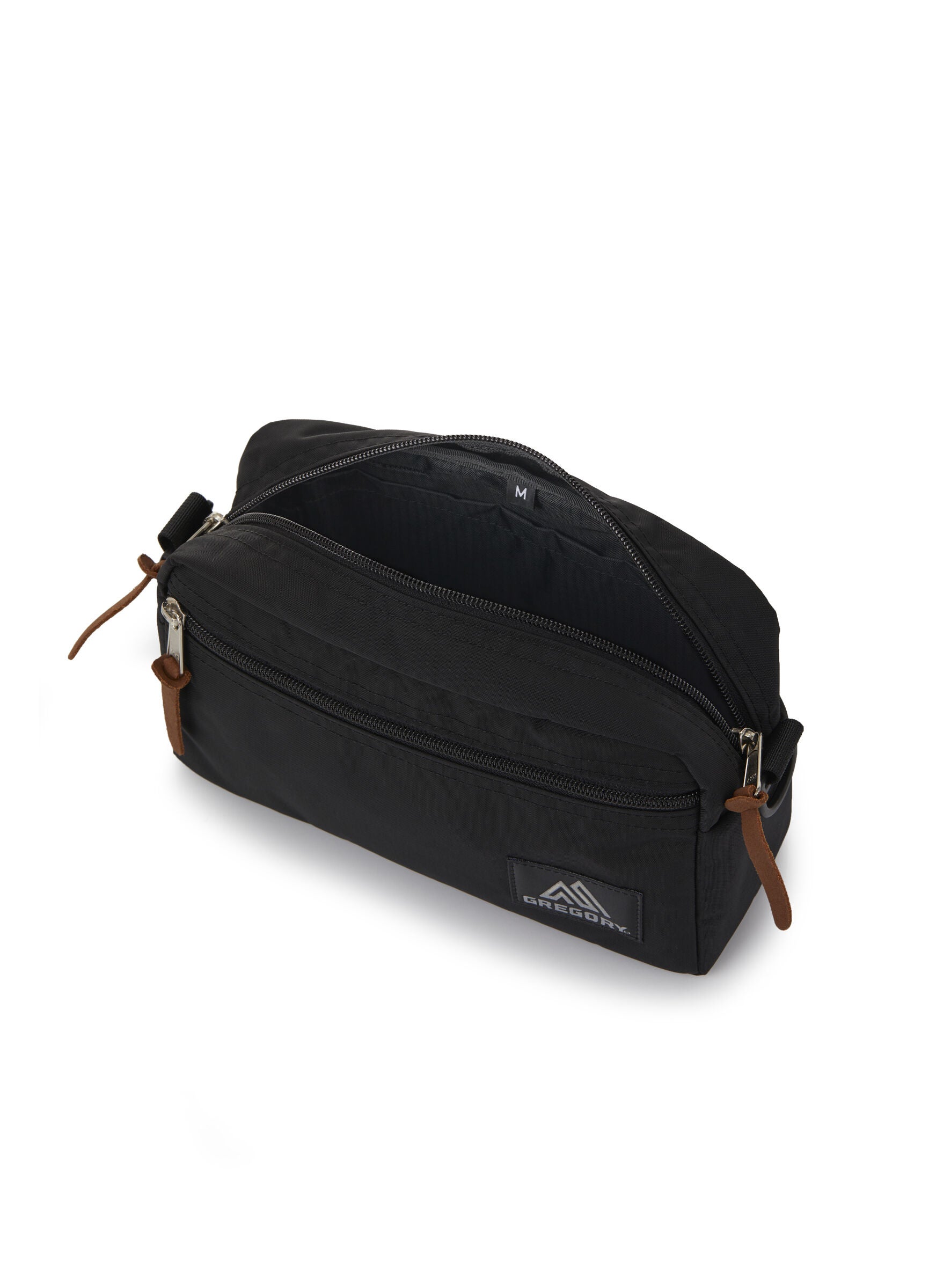 CLASSIC BAGS 패디드 숄더 파우치 M 크로스백