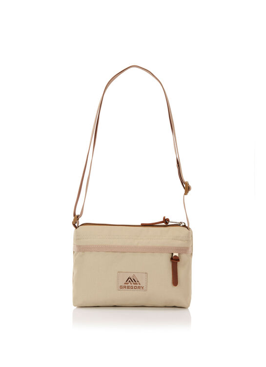 CLASSIC BAGS 엔벨롭 숄더 크로스백