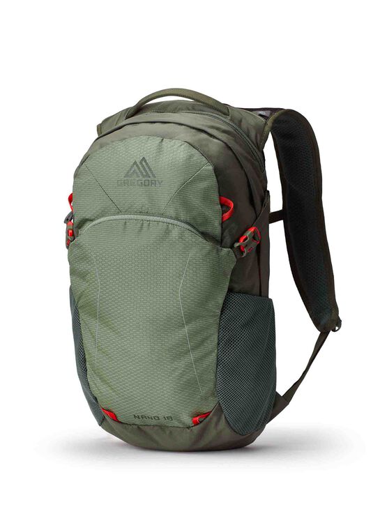 ESSENTIAL HIKING 나노 18 백팩