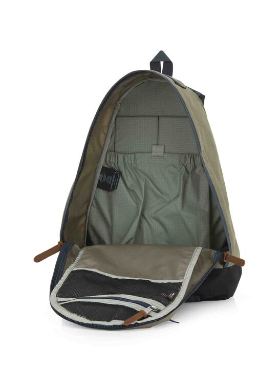 CLASSIC DAY 데이팩 백팩