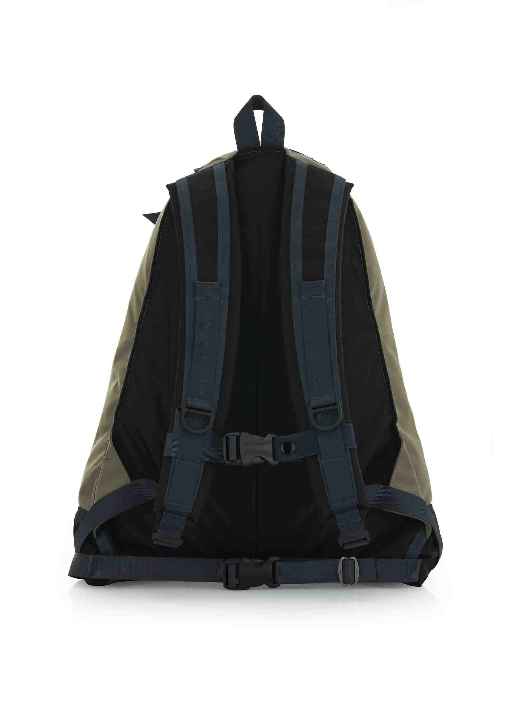 CLASSIC DAY 데이팩 백팩