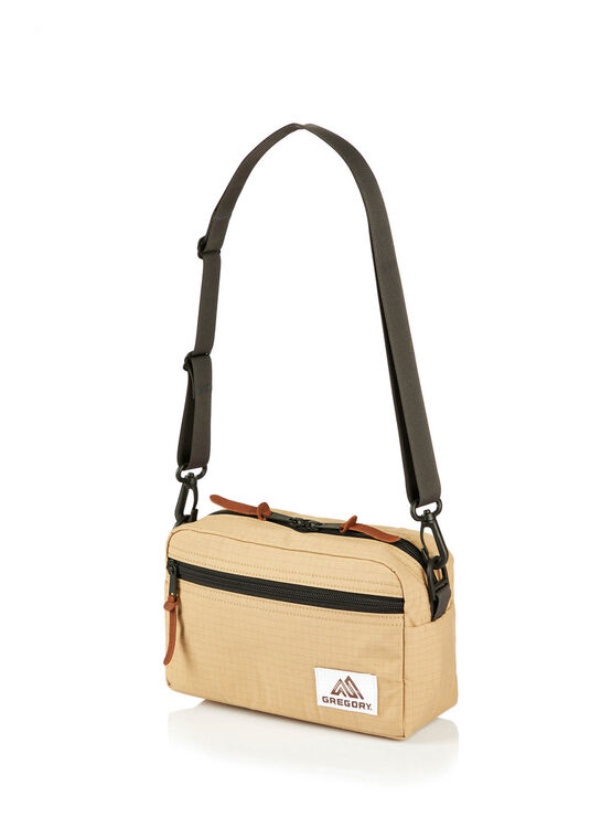 CLASSIC BAGS 패디드 숄더 파우치 M 크로스백