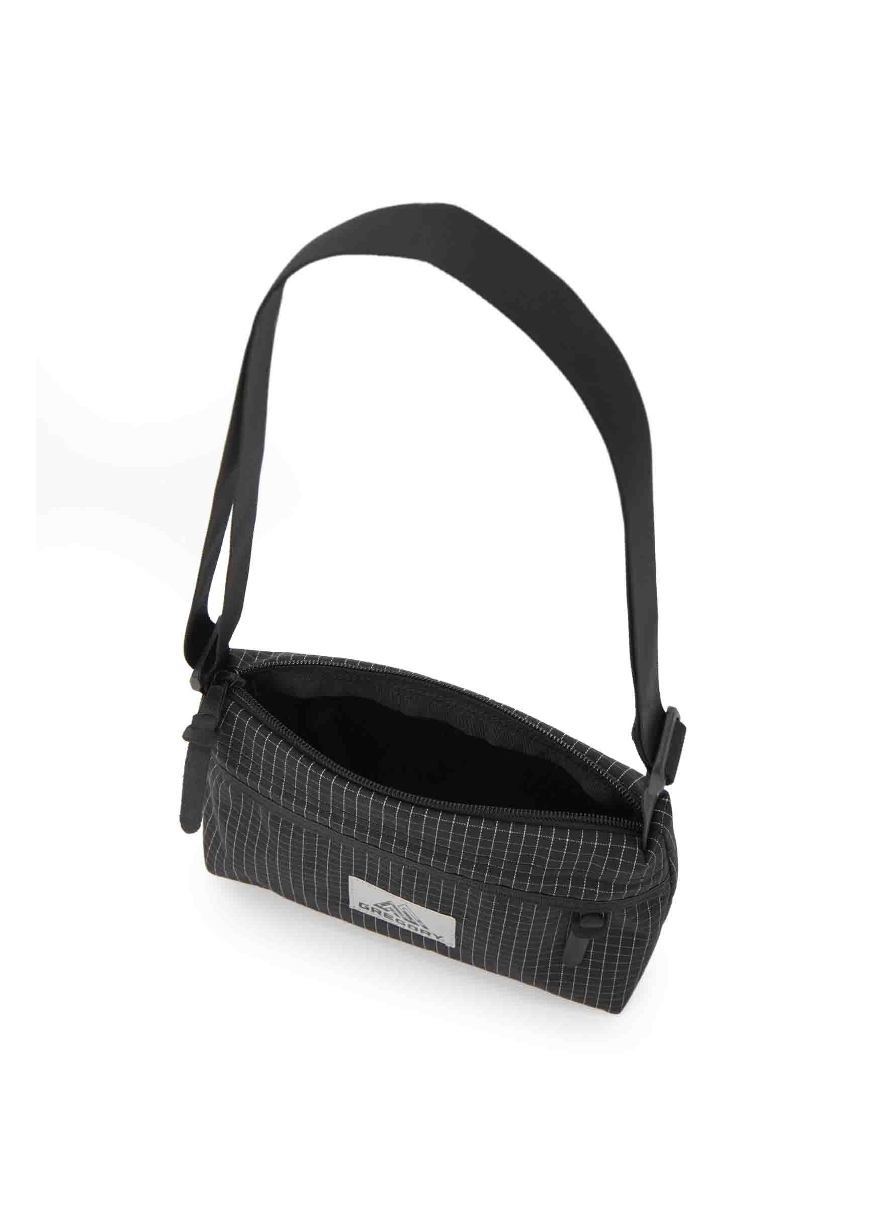 CLASSIC BAGS 엔벨롭 숄더 크로스백