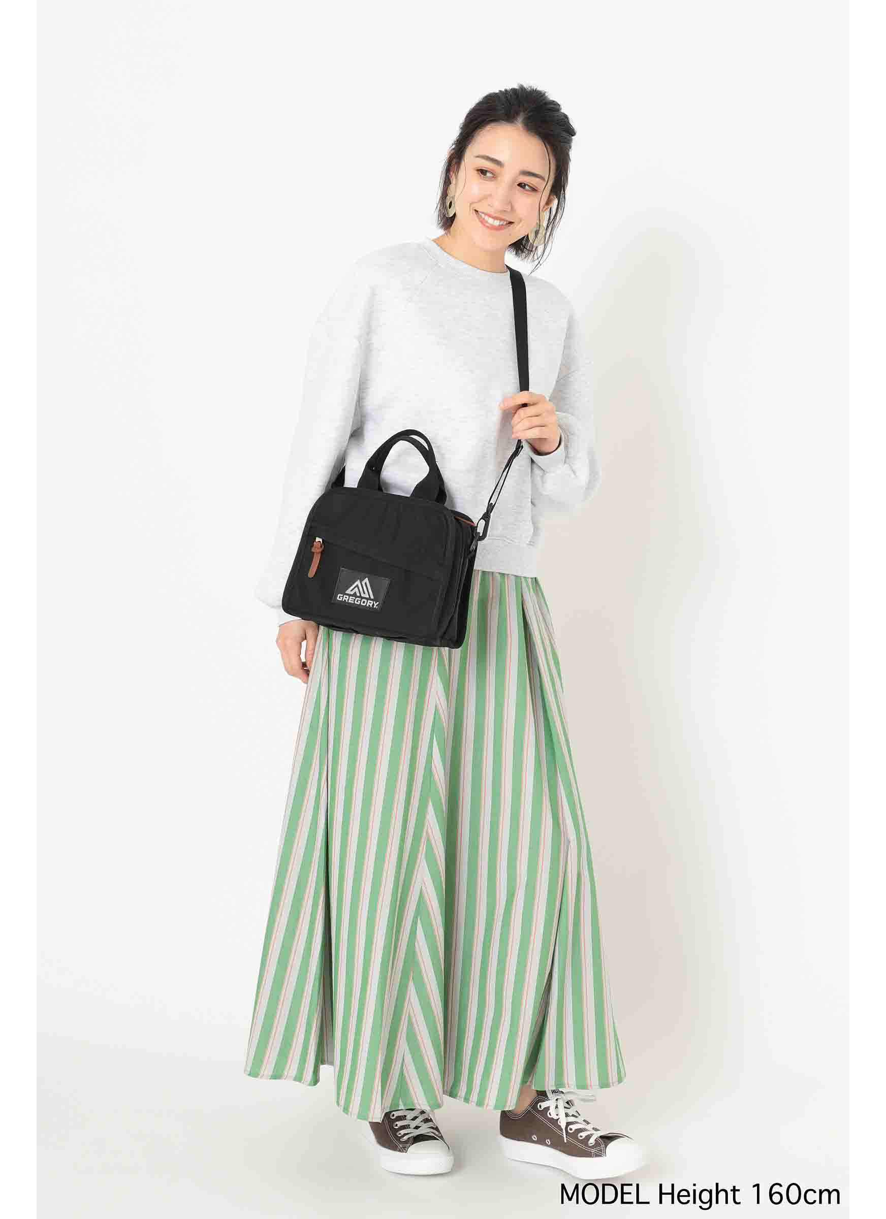 CLASSIC BAGS 패팃 색 토트