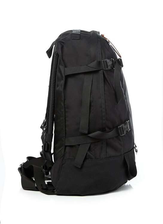 CLASSIC DAY 데이앤하프 백팩