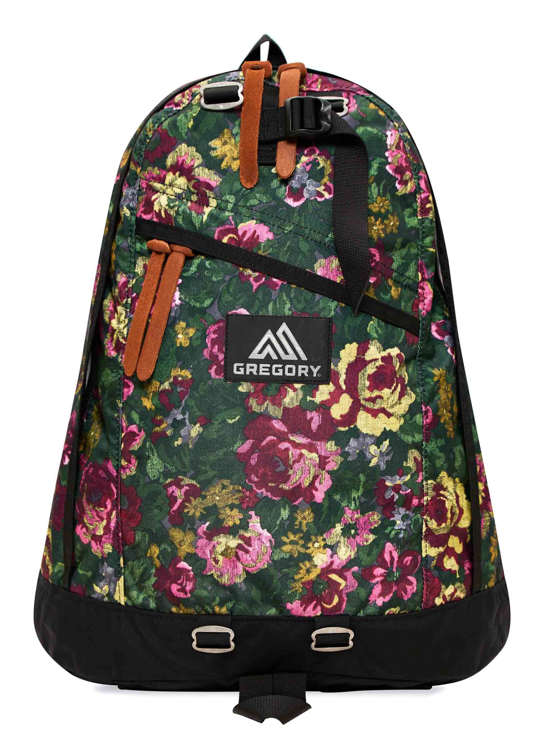 CLASSIC DAY 데이팩 백팩