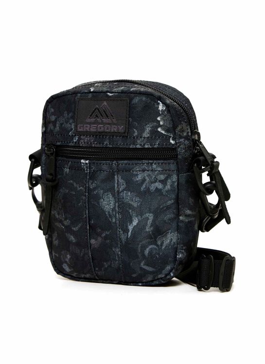 CLASSIC BAGS 퀵 패디드 포켓 M 크로스백