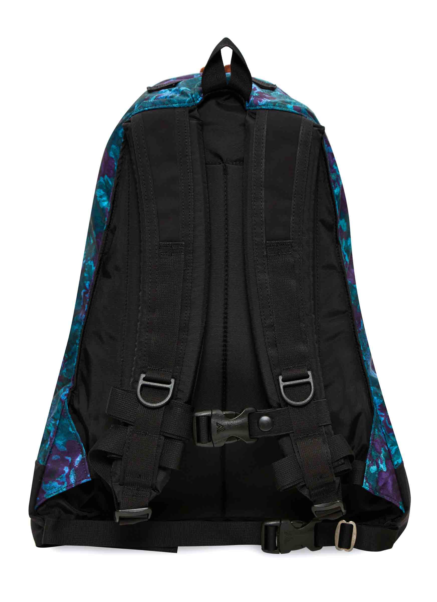 CLASSIC DAY 데이팩 백팩