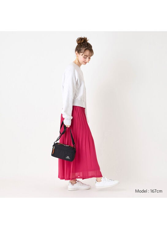 CLASSIC BAGS 패디드 숄더 파우치 M 크로스백