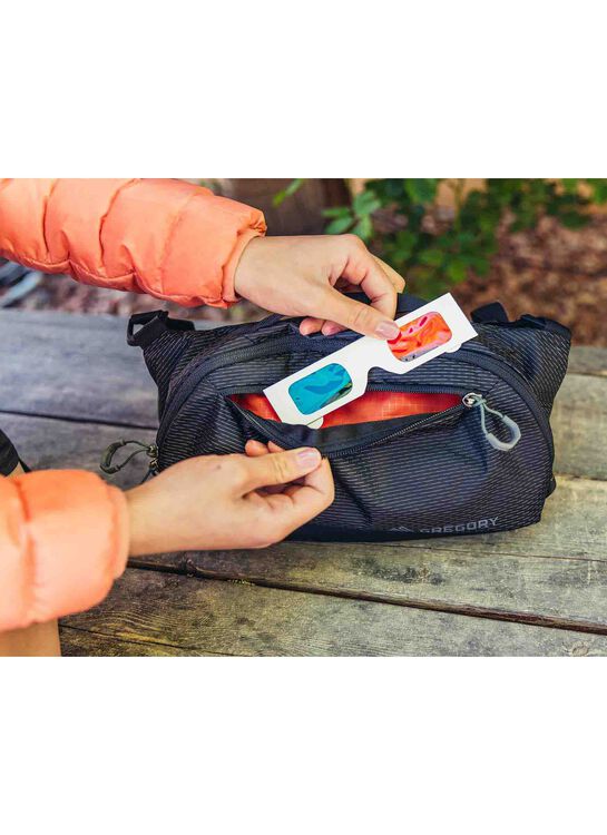 ESSENTIAL HIKING 나노 숄더백