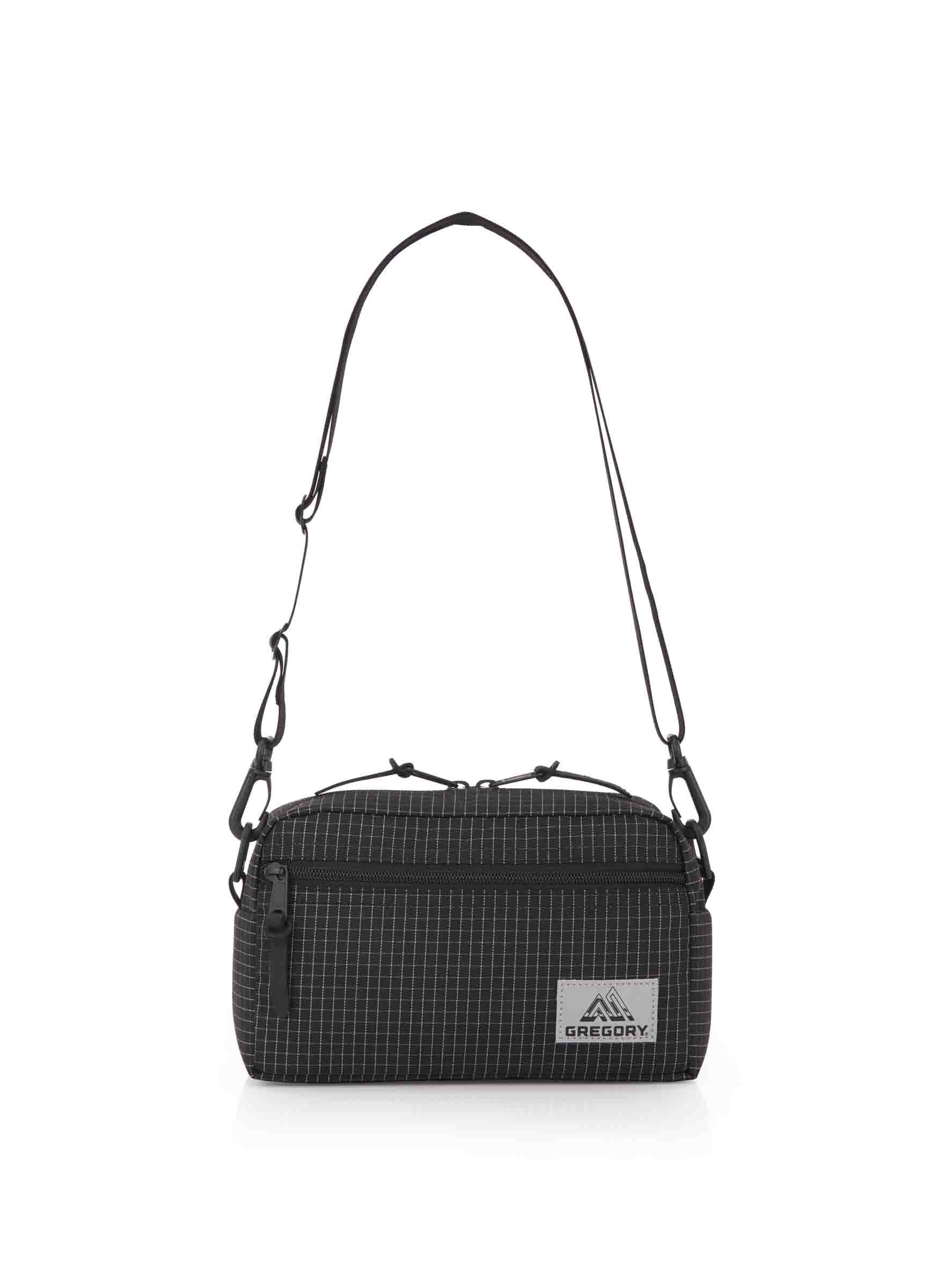 CLASSIC BAGS 패디드 숄더 파우치 M 크로스백