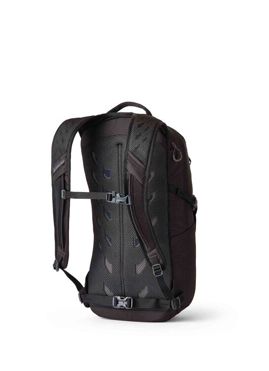 ESSENTIAL HIKING 나노 18 백팩