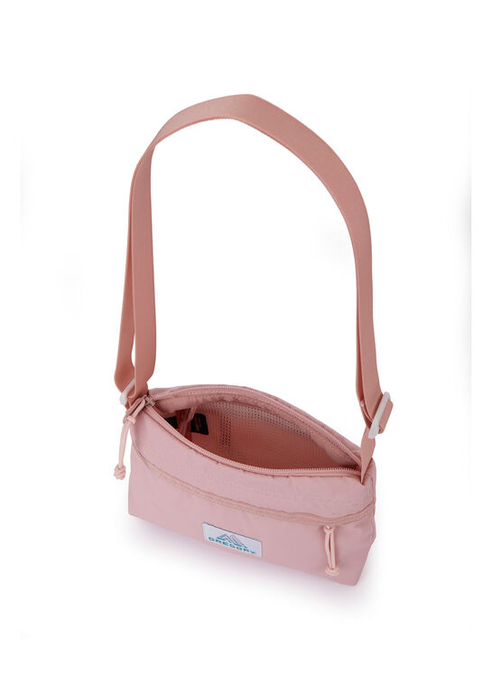 CLASSIC BAGS 엔벨롭 숄더 크로스백
