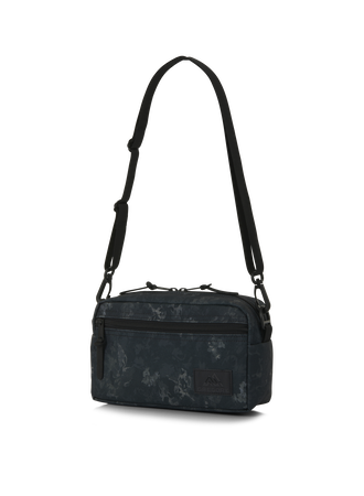 CLASSIC BAGS 패디드 숄더 파우치 M 크로스백