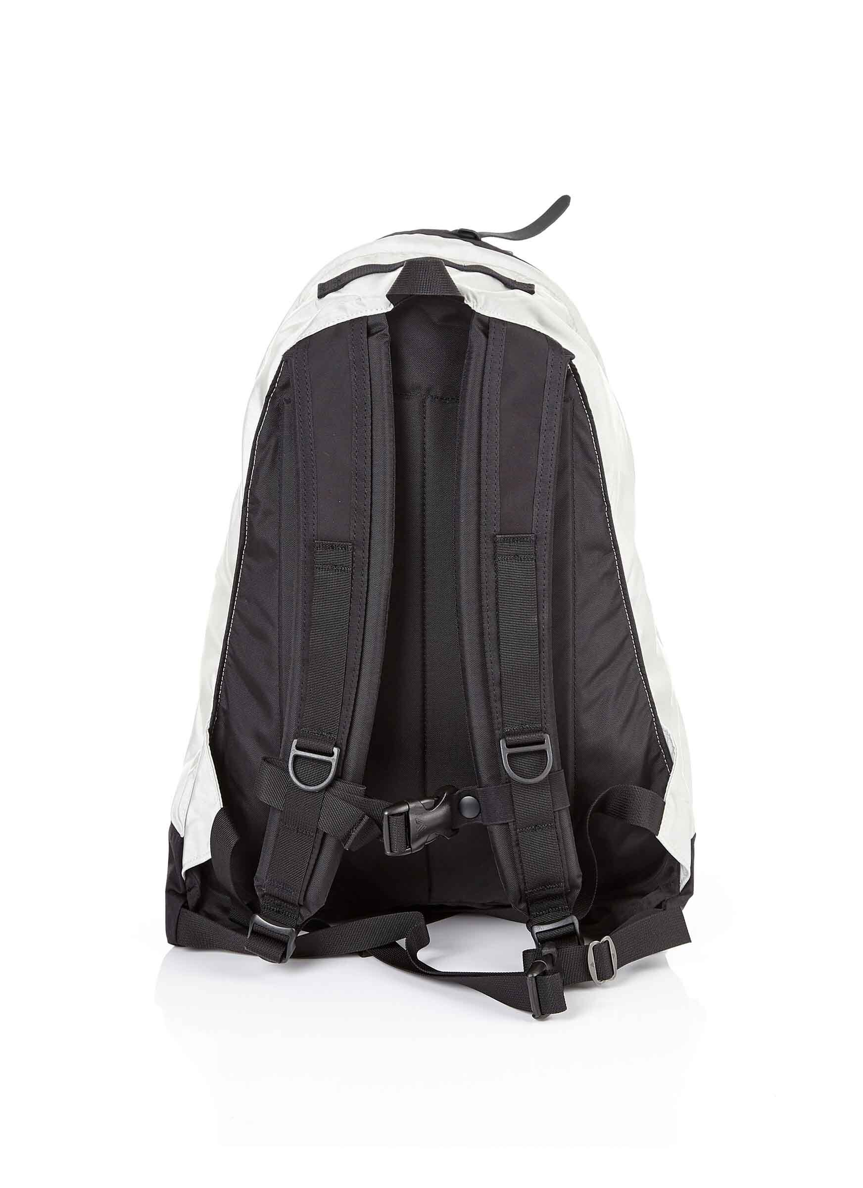 CLASSIC DAY 데이팩 백팩