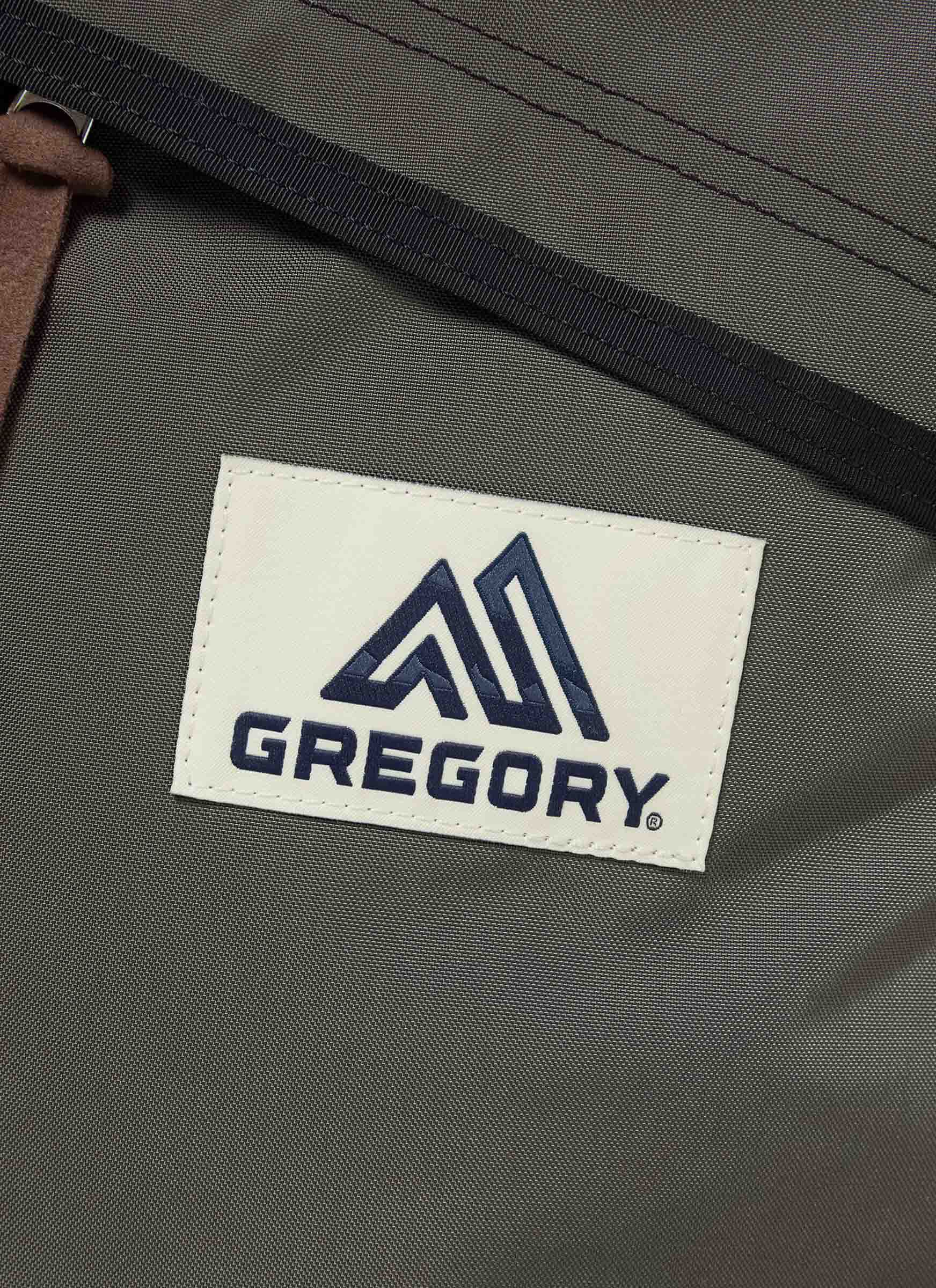 CLASSIC DAY 데이팩 백팩｜디스이즈네버댓