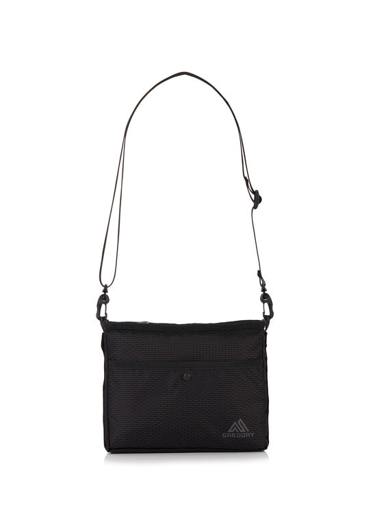 ESSENTIAL HIKING 나노 사코슈