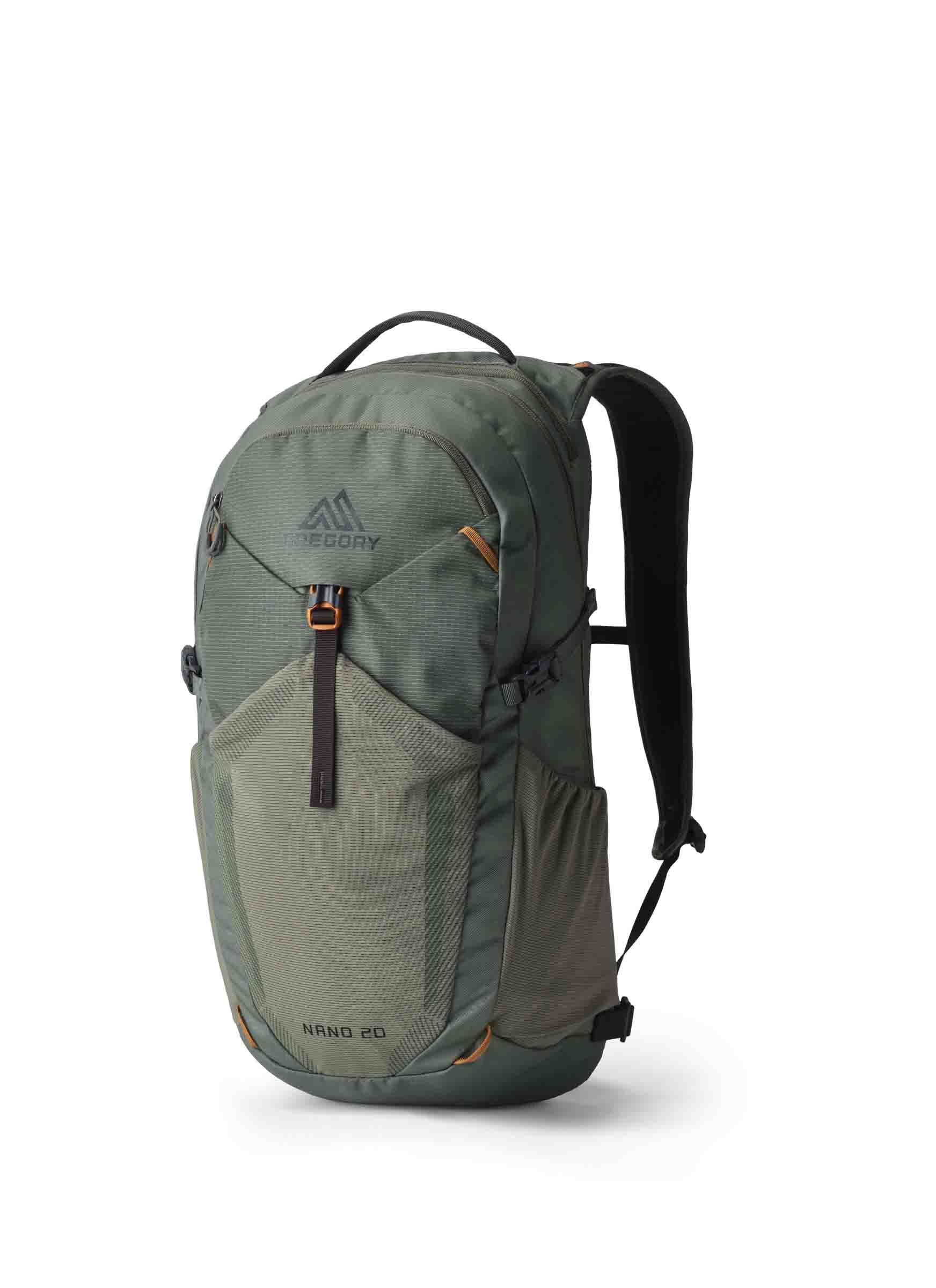 ESSENTIAL HIKING 나노 20 백팩