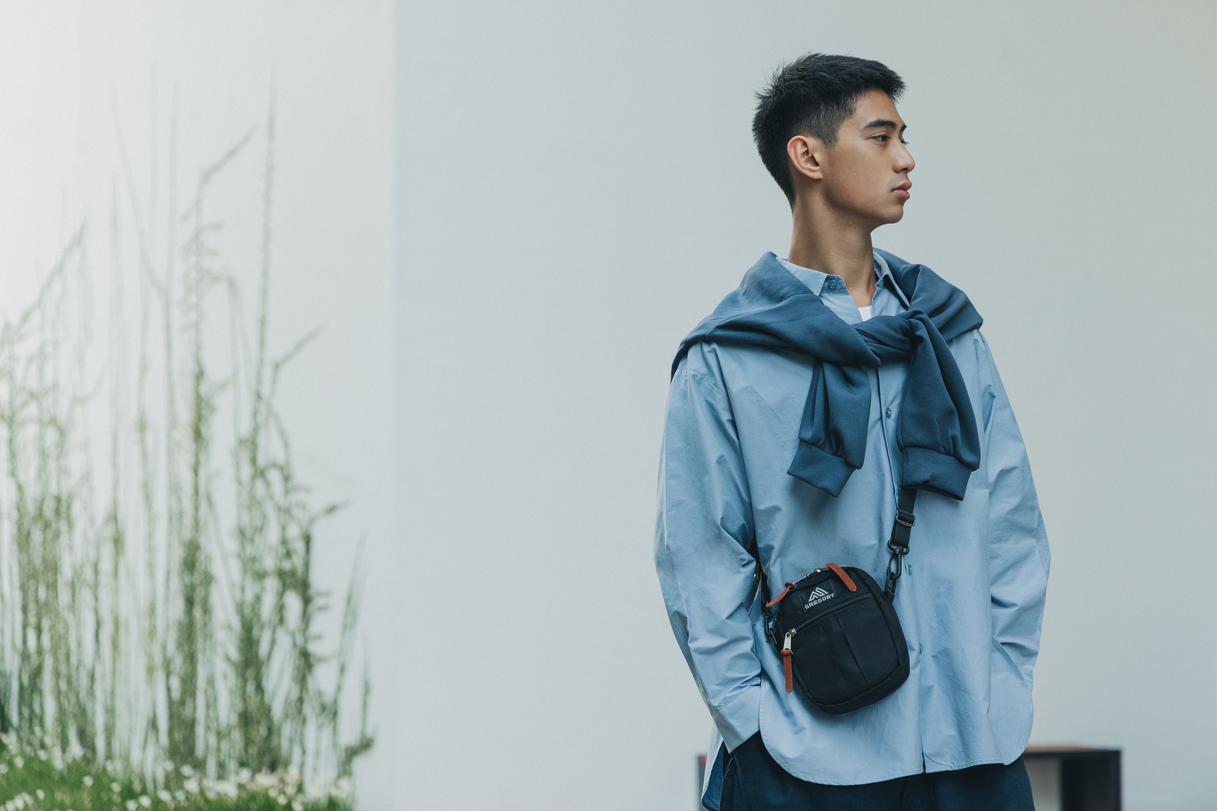 CLASSIC BAGS 퀵 패디드 포켓 M 크로스백