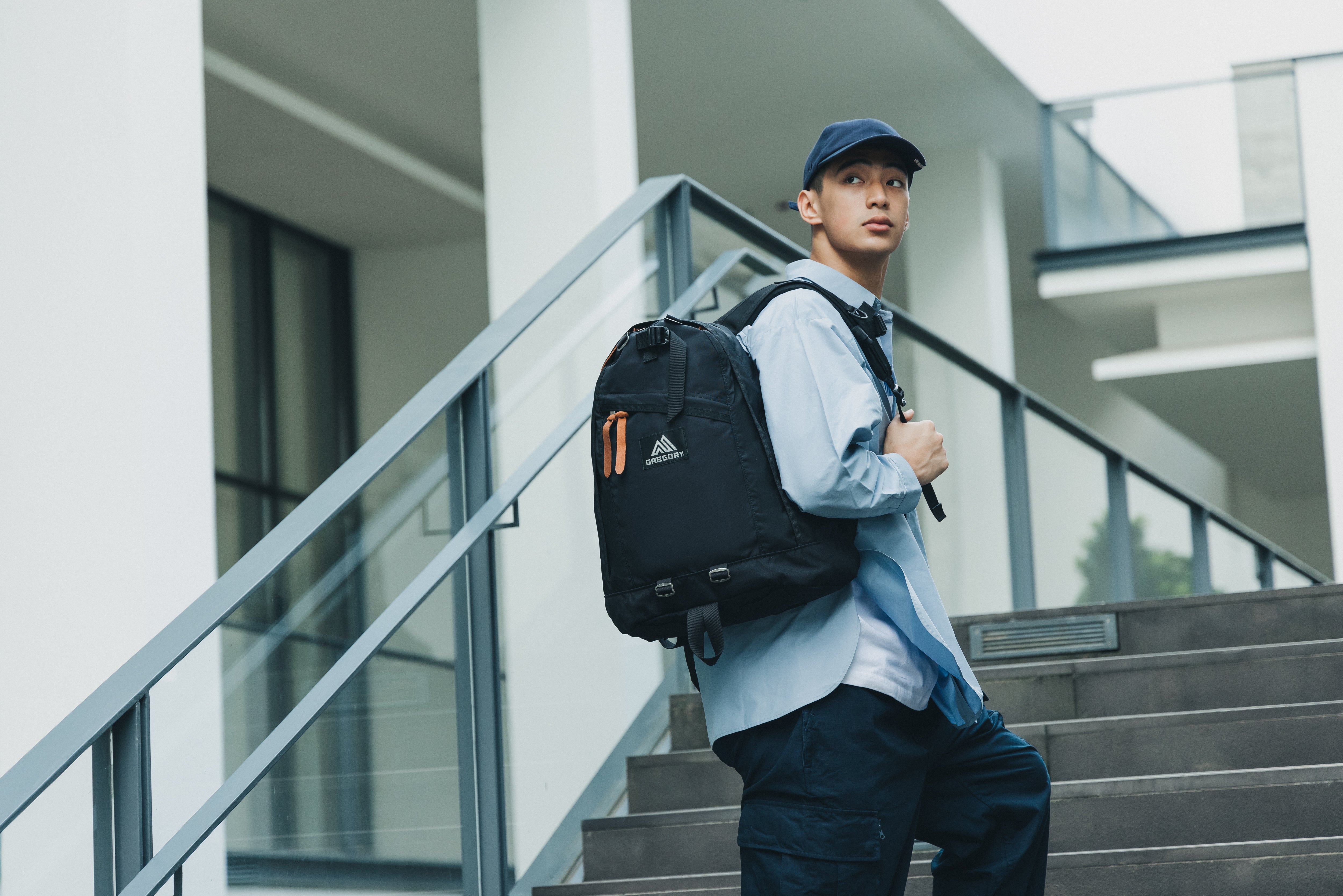 CLASSIC DAY 데이팩 백팩