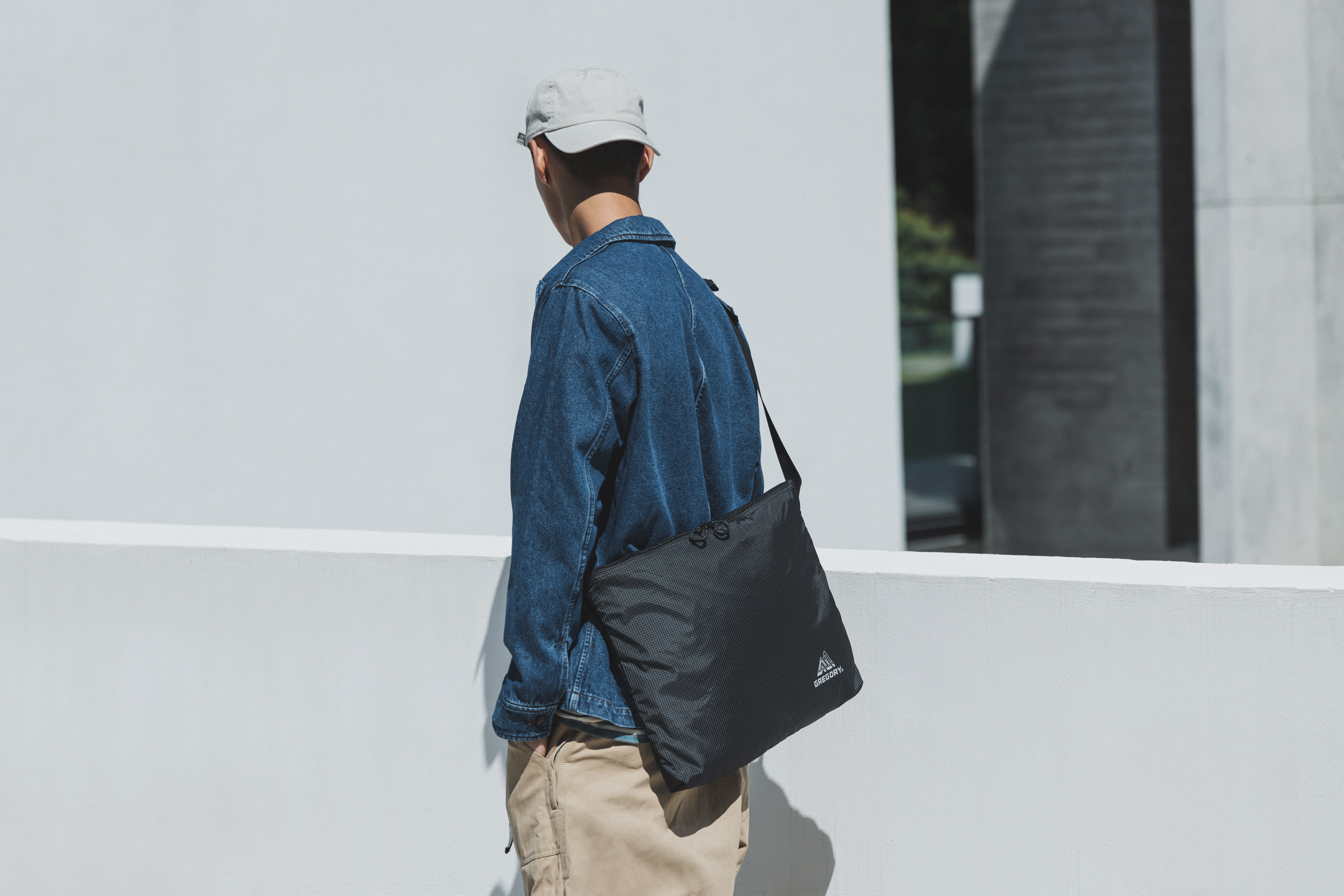 AEROLITE 이지 메신저 크로스백